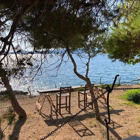 Kamaroules Sea Front Apartment Argostoli  Luaran gambar